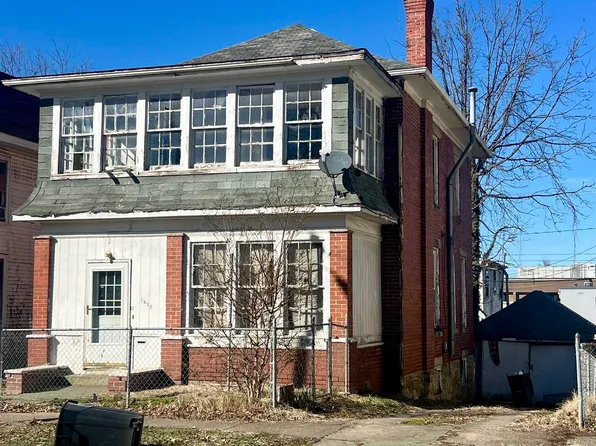 1928 12th Ave, Huntington, WV 25701