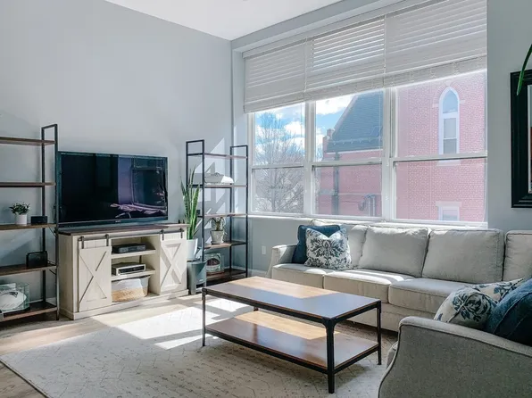 30 Broad St Unit 203, Marlborough, MA 01752