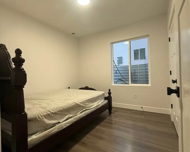 7332 S 5720 W — Photo 8