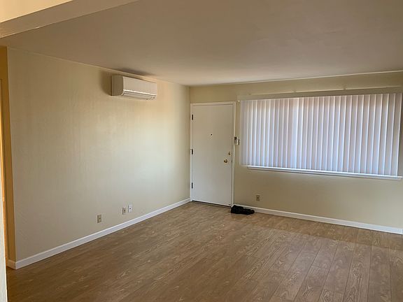 5th image of 831 Central Ave #F