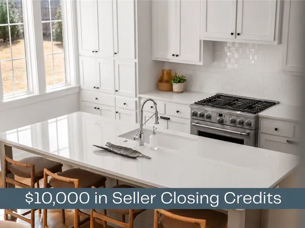 823 NW 14th St, Bentonville, AR 72712