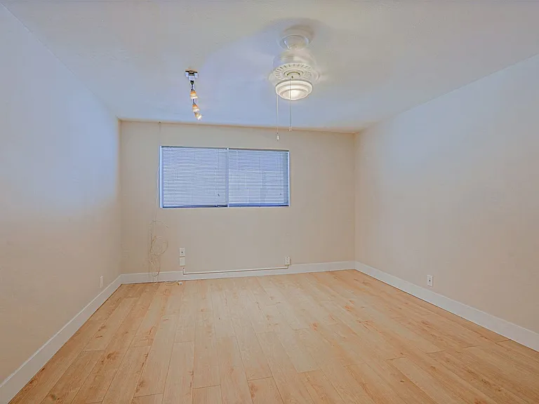 6203 N 12th Pl — Photo 53