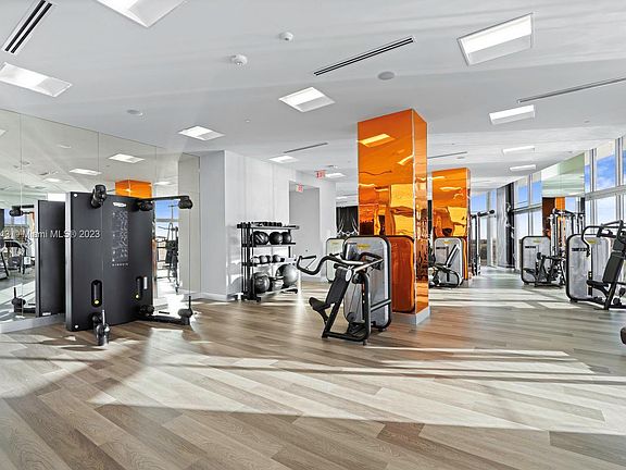 3rd image of 2000 Metropica Way #1011