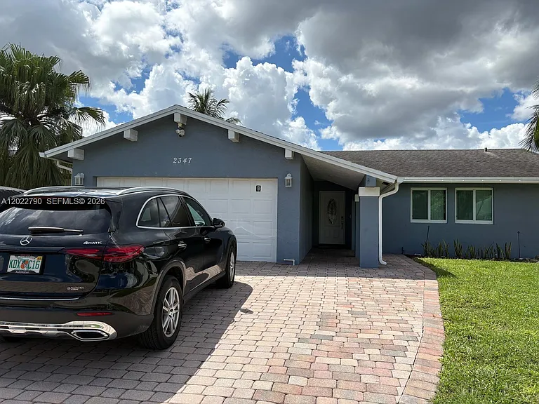 2347 NW 107th Ave #B — Photo 7