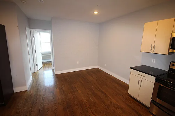 Rented by Nooklyn NYC LLC | media 24