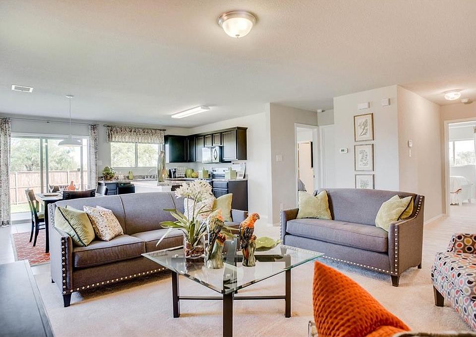 1st image of 106 Pebble Creek Ln