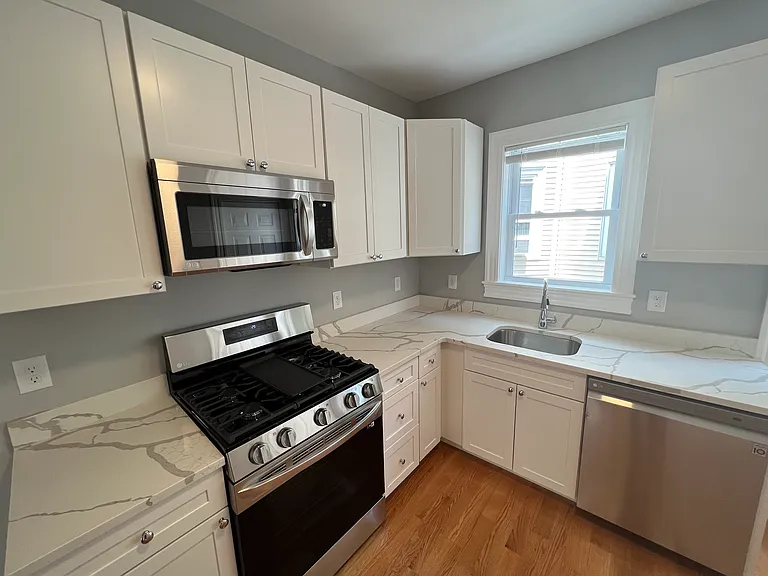 33 Hancock St #2 — Photo 25