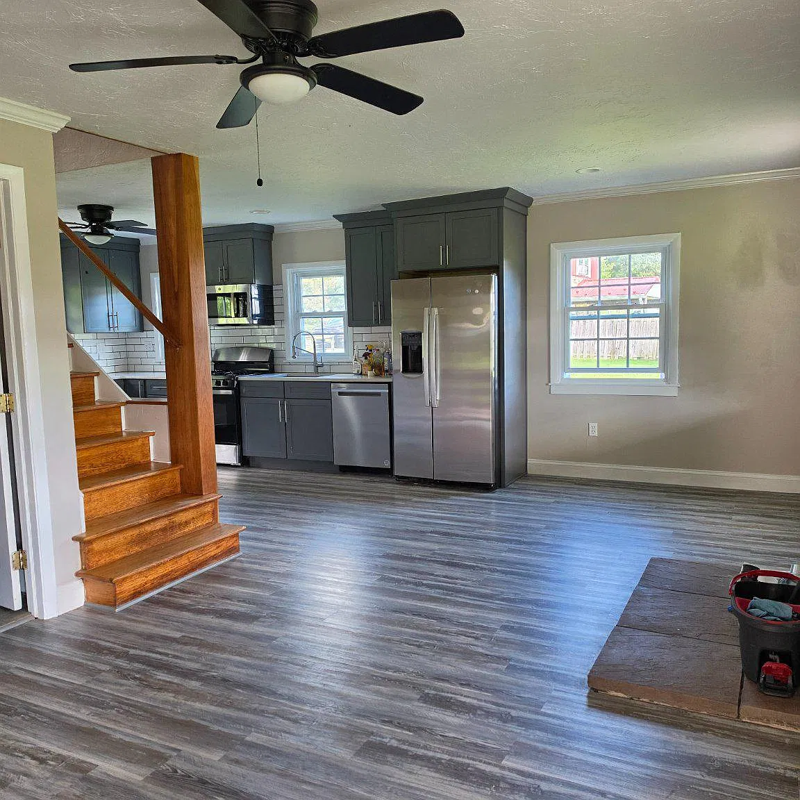 4 bed, 3.0 bath, 1960 sqft, $3,400 — Photo 4