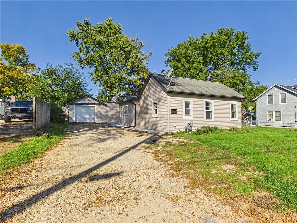 1st image of 1027 Garfield Ave