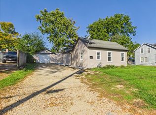 1027 Garfield Ave, Belvidere, IL 61008