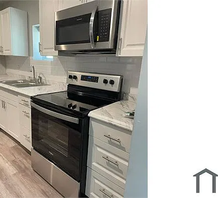 3 bed, 1083 sqft, $2,235 — Photo 3
