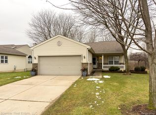12441 Pagels Dr, Grand Blanc, MI 48439