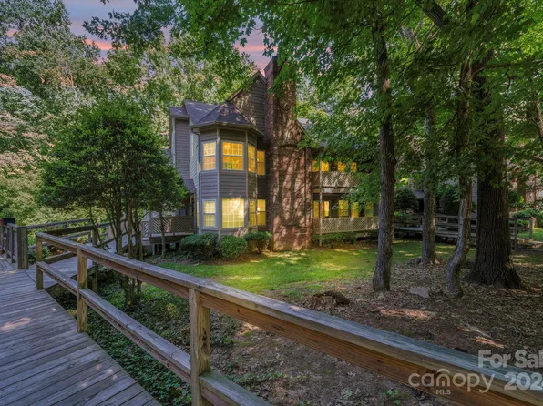 6140 Gray Gate Ln APT I, Charlotte, NC 28210