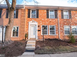 224 N Baylor Dr, Sterling, VA 20164