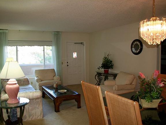 5th image of 2287 Philippine Dr APT 35