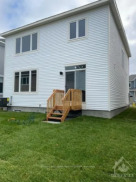 4 bed, $3,200 — Photo 2
