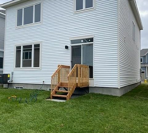 2nd image of 3061 Travertine Way