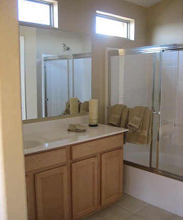 4th image of 2402 E 5th Street #1463