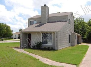 1309 Lemon Tree Ln, College Station, TX 77840