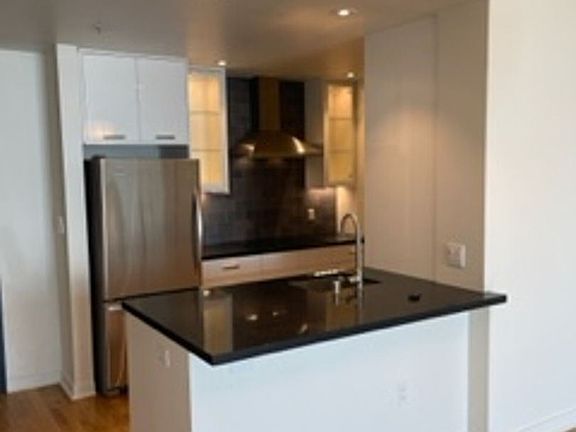 5th image of 55 Page St APT 623