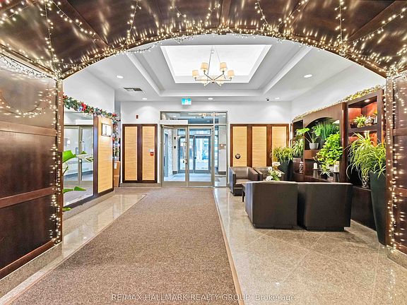 2nd image of 200 Besserer St #808