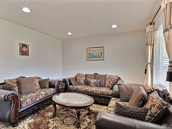3rd image of 6220 138th Street Ct E