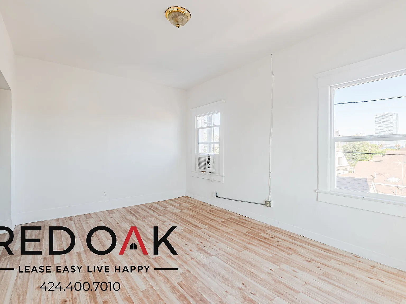 ~6 Weeks Free~ Bright Studio With Air Conditioning And On-Site Laundry ~ In Central la! — Photo 3