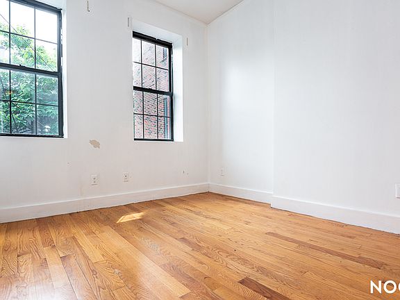 2nd image of 325 Franklin Ave #3L