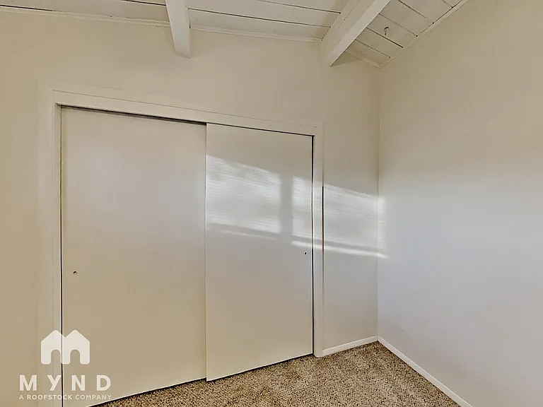 942 Curti Dr — Photo 9