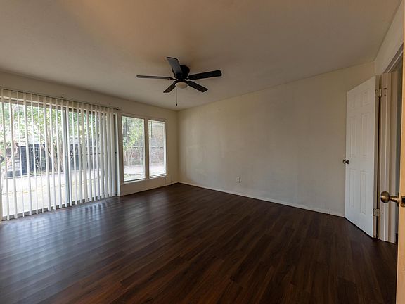 5th image of 3109 Rufe Snow Dr APT A