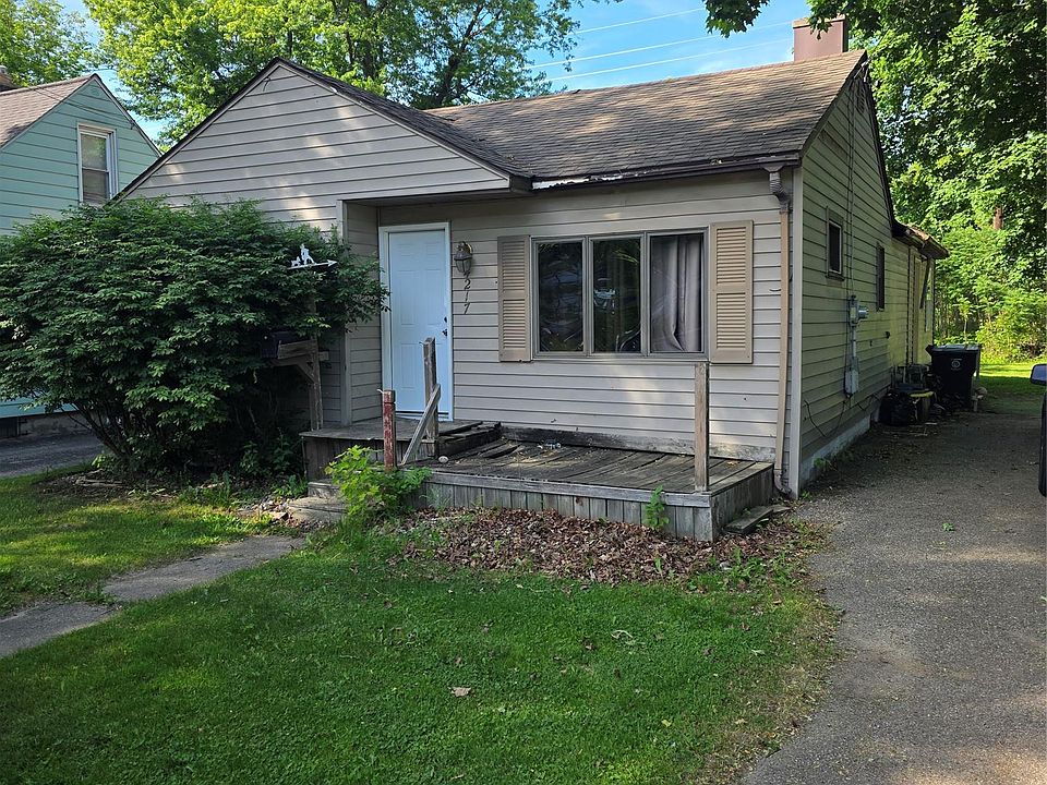 1st image of 4217 Pengelly Rd