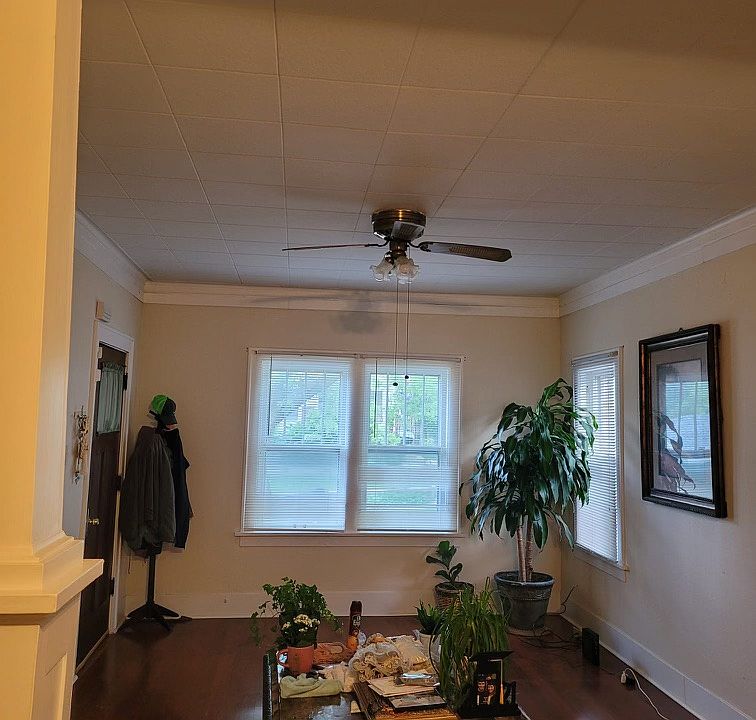 1st image of 811 22nd St