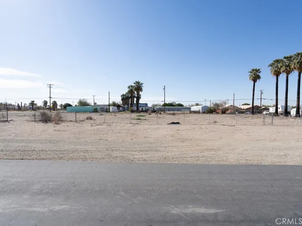 3 E 3rd St #5, Niland, CA 92257