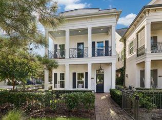 270 Green Blvd, Conroe, TX 77384