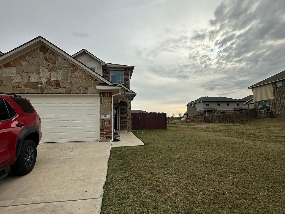 1st image of 5001-5003 Sanger Circle Dr