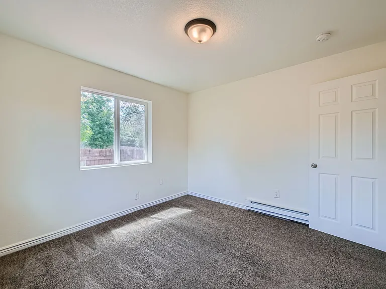 613 E Rio Grande St — Photo 21