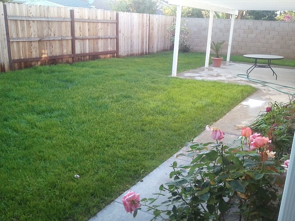 1st image of 115 S Jeanine Way