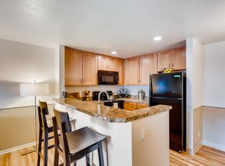5300 Parkview Dr APT 1039, Lake Oswego, OR 97035