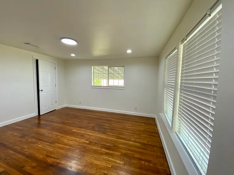272 Jasmine Ln — Photo 10