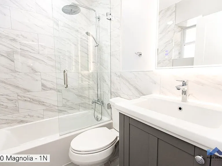 5300 N Magnolia Ave — Photo 10