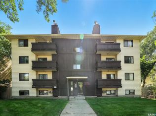 624 8th St E #103, Saskatoon, SK S7H0R2