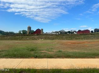 35 Glaze Farm Way, Johnson City, TN 37601