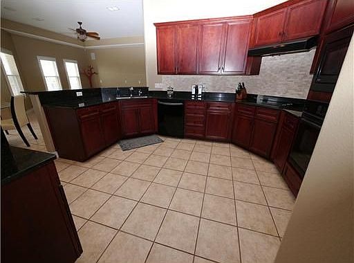 5th image of 6105 Garden Ct