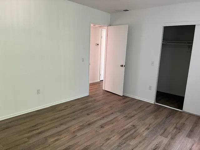 Sierra Woods Apartments — Photo 5