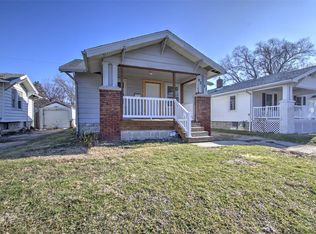 1920 N Gebhart Ct, Decatur, IL 62526