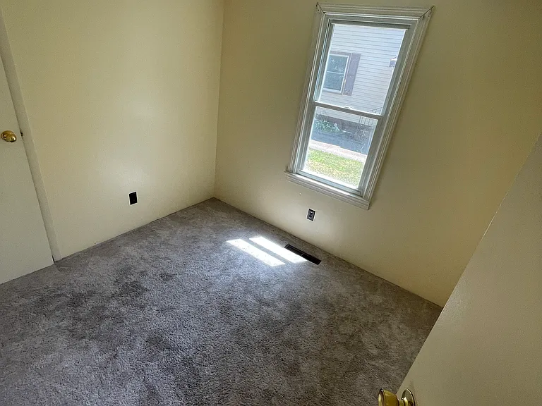 839 Central Ave #2 — Photo 4