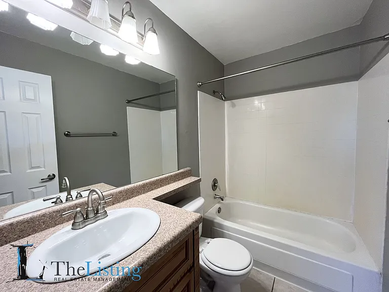 1695 Lee Rd #D215 — Photo 17