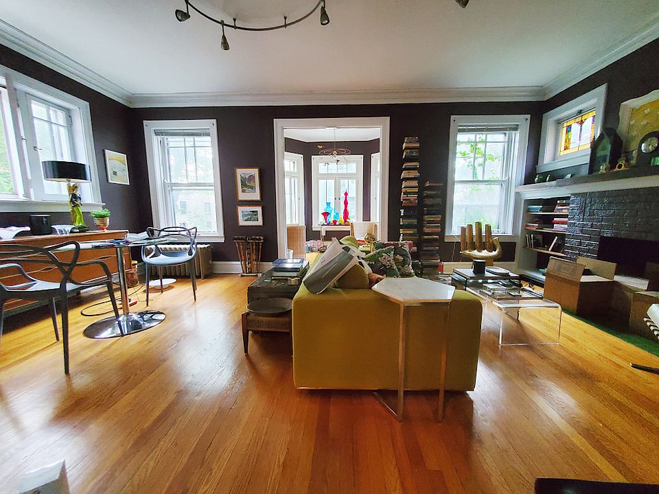 1st image of 1329 W Carmen Ave #2
