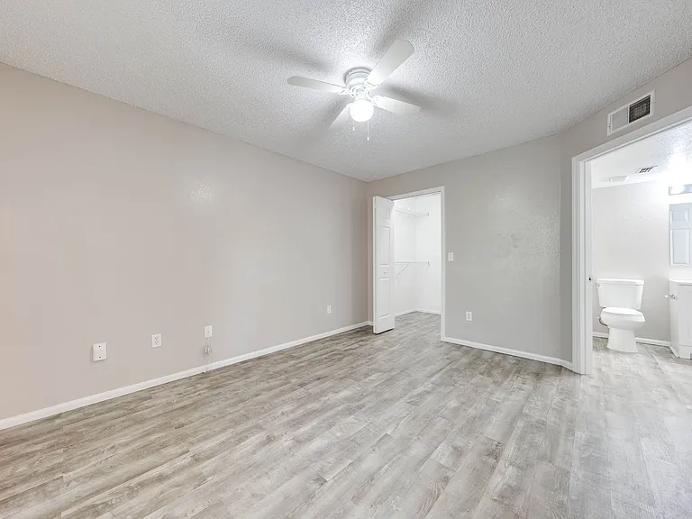 2210 Yankee Pl #334 — Photo 11