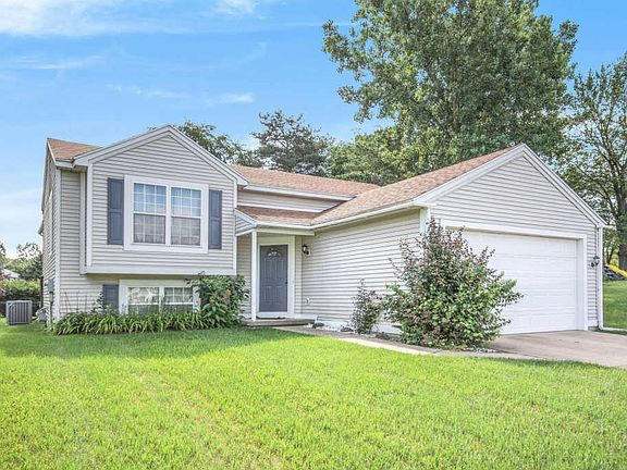 3rd image of 2830 Alson Dr NE